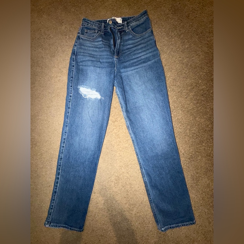 Hollister Women's Straight Leg Jeans - Distressed Blue